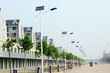 郑州太阳能路灯生产厂家排名哪家比较靠前?