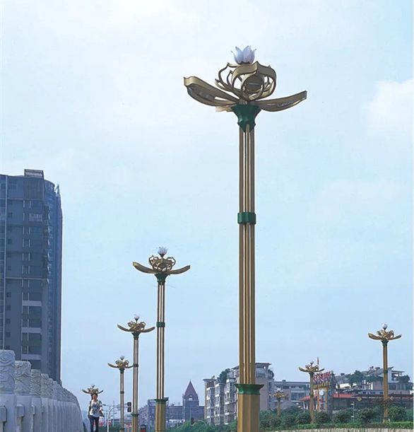焦作太阳能路灯厂家教您怎么判断太阳能路灯厂